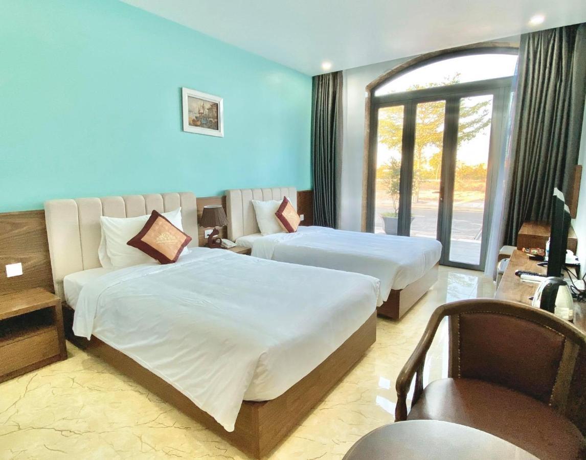 กงทัญ ลองบีช โฮเต็ล Hotel Cam Lam ภายนอก รูปภาพ