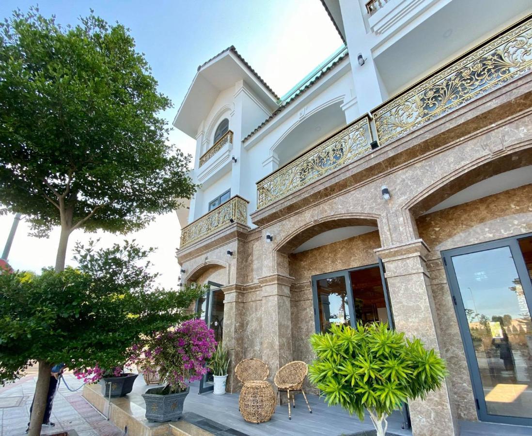 กงทัญ ลองบีช โฮเต็ล Hotel Cam Lam ภายนอก รูปภาพ