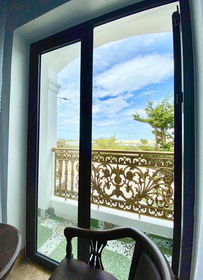 กงทัญ ลองบีช โฮเต็ล Hotel Cam Lam ภายนอก รูปภาพ
