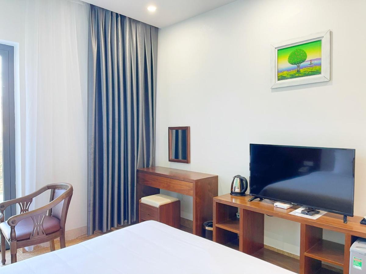 กงทัญ ลองบีช โฮเต็ล Hotel Cam Lam ภายนอก รูปภาพ