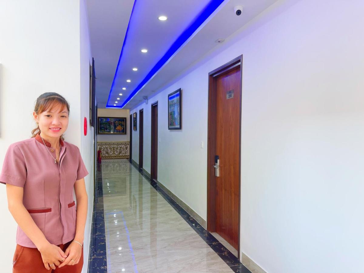 กงทัญ ลองบีช โฮเต็ล Hotel Cam Lam ภายนอก รูปภาพ